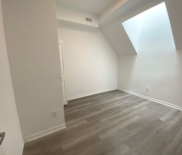 $1,799 / 2 br / 1.5 ba / 700 sqft 16 west ave S unit 113 - Photo 3