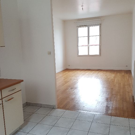 A LOUER bel appartement en duplex 50000 Saint-lo centre ville 5 pièce(s) 100 m2 - Photo 1