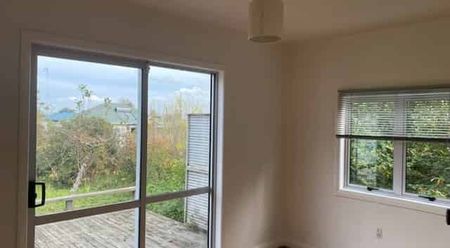 Te Aroha - 3 Bedroom - Photo 2