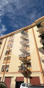 Bilocale in affitto - Photo 3
