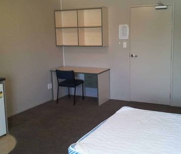 Student Rental - Photo 4