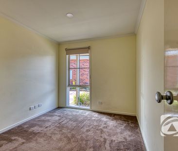 LOW MAINTENANCE LIVING - Photo 6