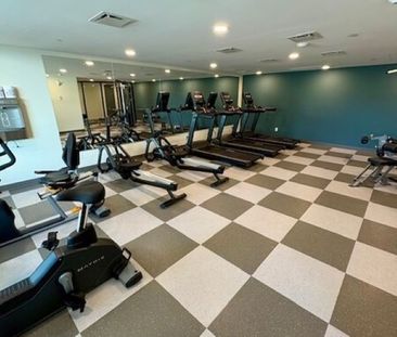 30th Floor at Bertram! - Photo 2