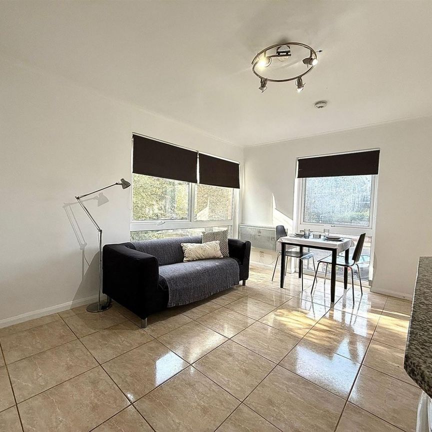 1 Bedroom Apartment To Let - Photo 1