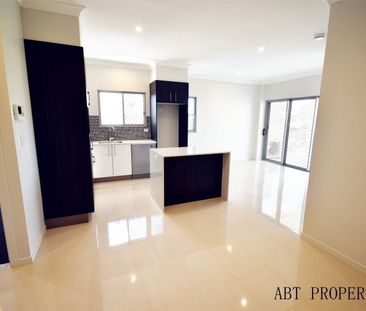 Come Home to Something Special at This Apartment. Unbeatable Location - Walk to Transport and Shops - Photo 1