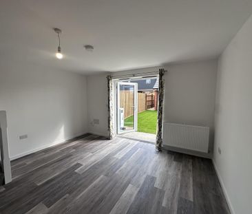 2 bedroom house to rent - Photo 1