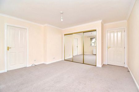 3 bedroom detached bungalow to rent - Photo 5