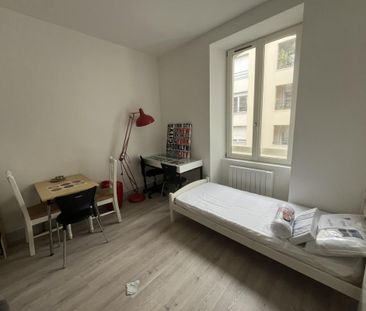 Location Appartement 1 pièce Meublé 18m² ANGERS 49000 - Photo 2