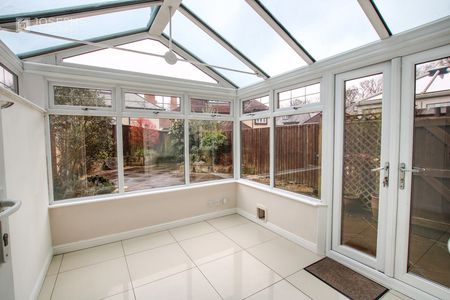 Greenmount Close - Photo 2