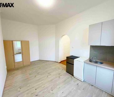 Pronájem bytu 1+kk v osobním vlastnictví 25 m², Praha 8 - Libeň - Photo 1