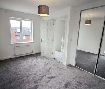 Parkside Crescent, Seacroft, Leeds, LS14 - Photo 5