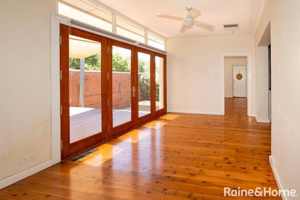 SPACIOUS FAMILY LIVING - Photo 1