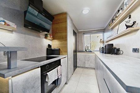 The Priory, Epsom Road, CR0, Property for rent - Photo 4