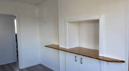 Wee cutie in Colvin - Photo 3