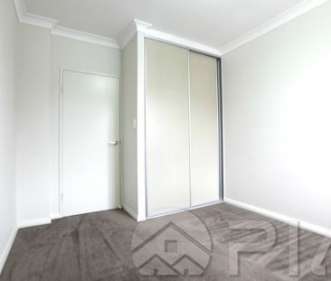 Spacious 3-Bedroom Apartment for Rent – Prime Location in Westmead - Photo 1