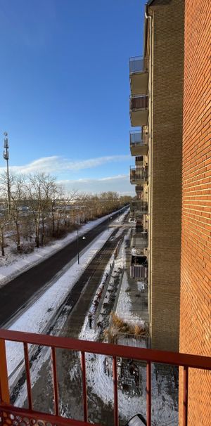 Tekla Thomassons gata 37, Allmänna Sjukhuset - Photo 1