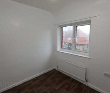 3 bed Mid Terraced House for Rent - Photo 2