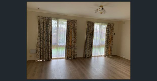 21 Chelmsford Way, Melton West - A Welcoming Family Home - Photo 1