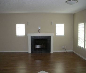 3 Bedroom plus den House off Happy Valley in Langford $2950.00 - Photo 4