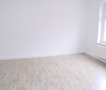 * mit Balkon * Gemütliche 3 Zimmer Wohnung in Zwickau zu vermieten!! - Photo 6