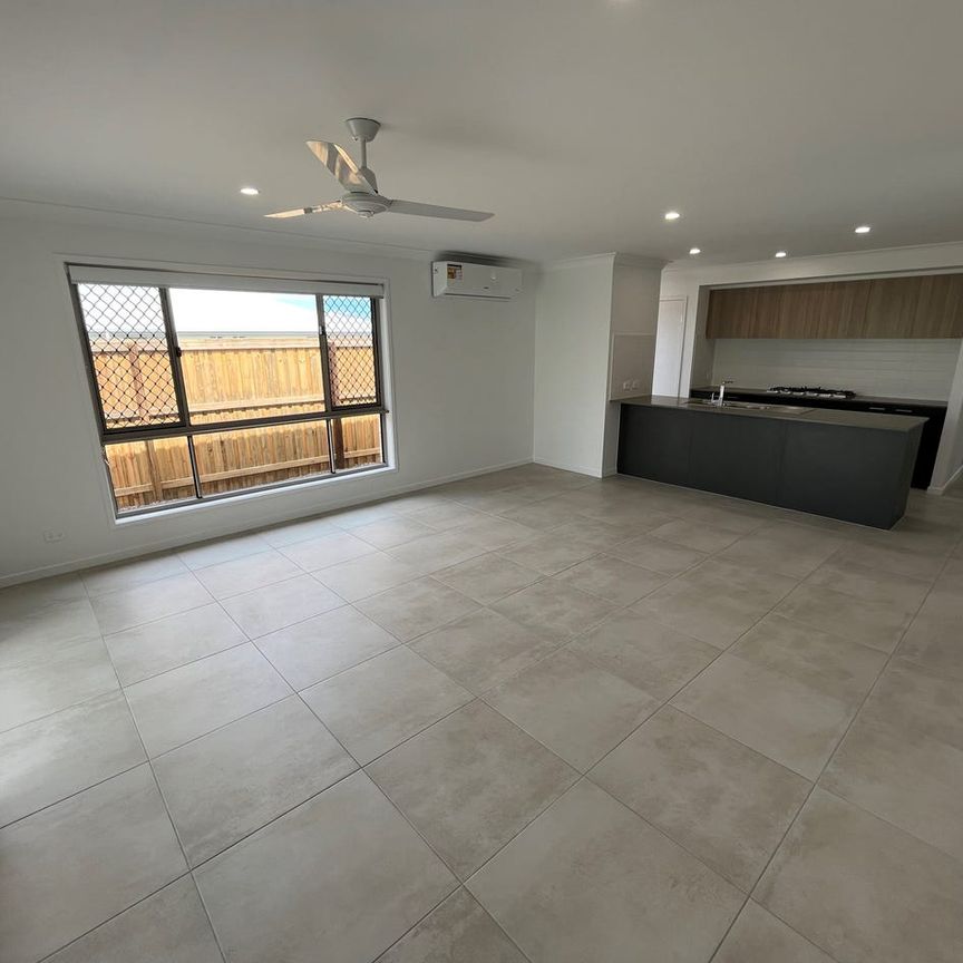 BEAUTIFUL HOME - Photo 1