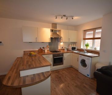 2 bedroom apartment to rent - Photo 6