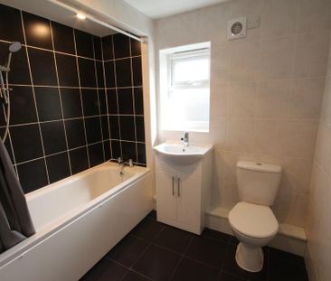 2 bedroom terraced house to rent - Photo 6
