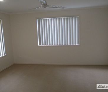 43 Earl St Vincent Circuit - Photo 4