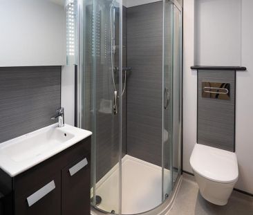 1 bedroom private hall to rent - Photo 4