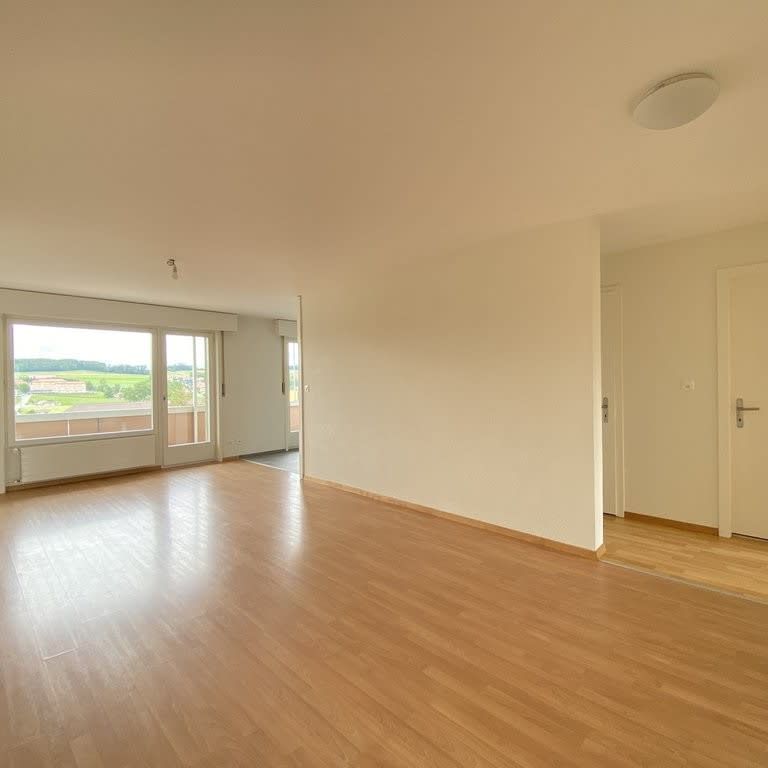 4.5 Zimmer, 81 m², 4. Stock - Photo 1