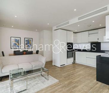 Gladwin Tower, Nine Elms, SW8 - Photo 2