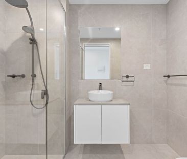 208/100 De Burgh Street, Lyneham - Photo 5