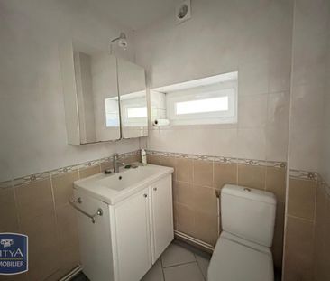 Location Maison 2 pièces 39m² NIORT 79000 - Photo 2