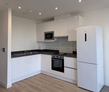 1 Bed Flat, Griffiths Close, B12 - Photo 3