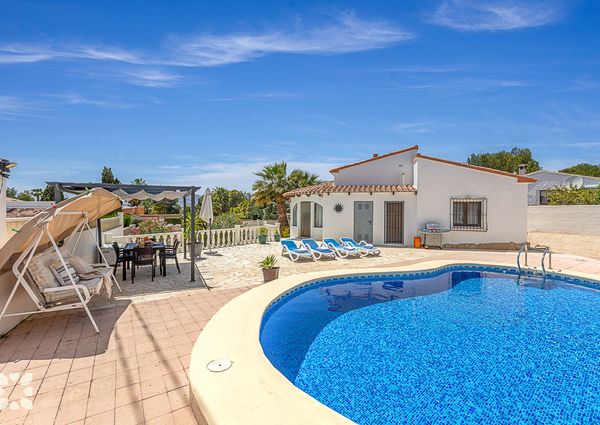 Rent villa NANI