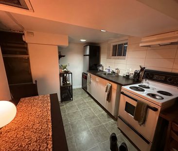 For Lease - 165 Quebec Avenue Unit# BASEMNT, Toronto, Ontario - Photo 4