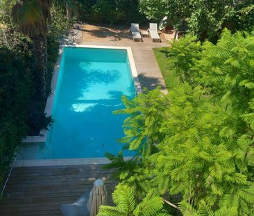 Βίλα για ενοικίαση Λαγονήσι (Καλύβια Θορικού) - Photo 1