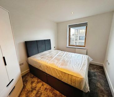 2 bedroom flat to rent - Photo 3