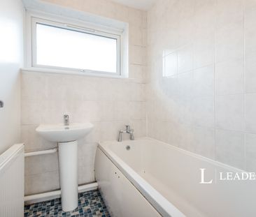 3 bedroom property to rent Kingsdown, Hitchin, SG4 - Photo 1