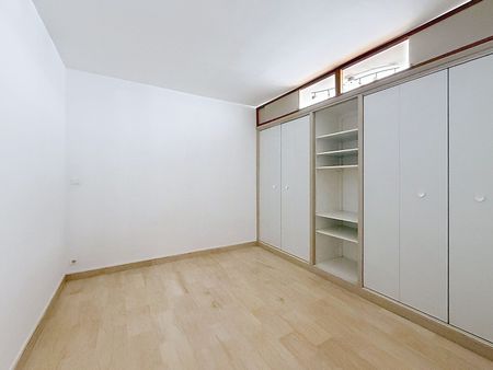 Appartement Avignon T1bis, balcon dans résidence sécurisée, - Photo 4