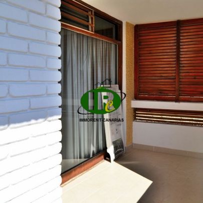 Apartment with 2 bedrooms and large balcony, 1st floor in 2nd row from the sea and the beach and the beach promenade - Photo 1