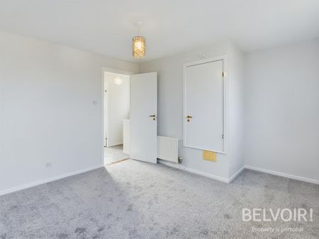2 bedroom semi-detached house to rent - Photo 3