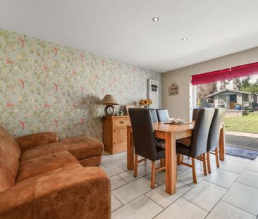 4 bedroom detached bungalow to rent - Photo 5