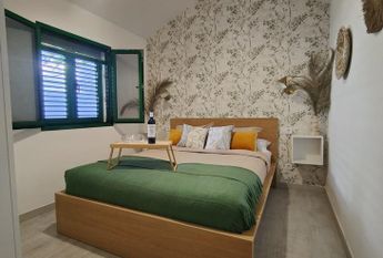 Maspalomas, Canary Islands 35100