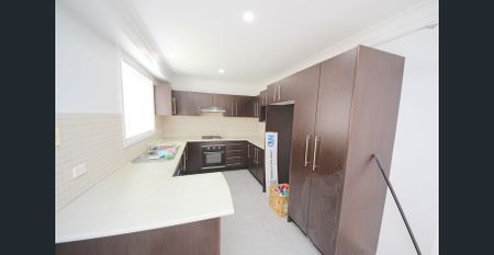 3/69 Clarence Street, Condell Park, NSW 2200 - Photo 2