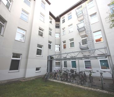 Schönes DG-Appartement mit EBK in gepfle ... - Foto 4