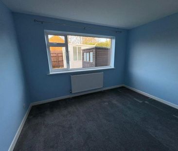 3 bedroom bungalow to rent - Photo 3