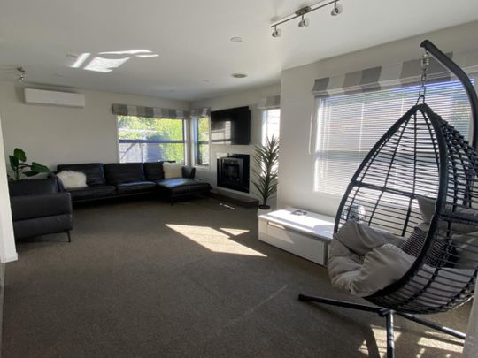 Executive Home - Waikawa Bay - Photo 1