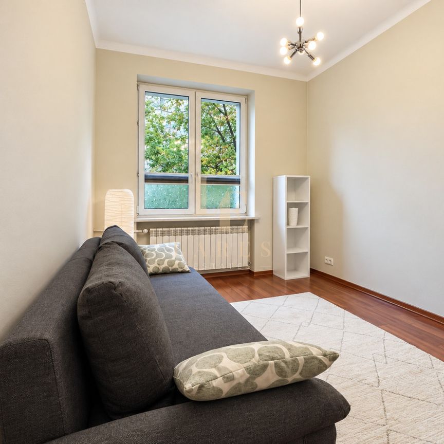 3 pokoje | 60 m² | Centrum | Kamienica | Metro - Zdjęcie 1