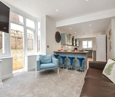 Stylish Double Room - Photo 5